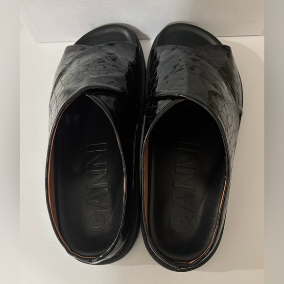NEW GANNI Black Croc Crossover Platform Sandals - Picture 10 of 13